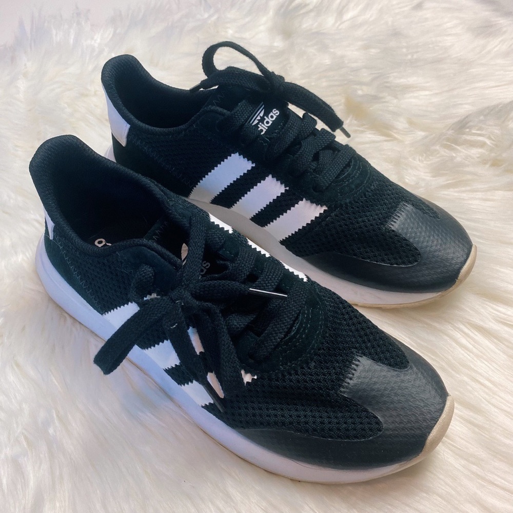 Adidas originals ✨